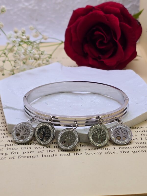Stylish silver-toned bangle bracelet